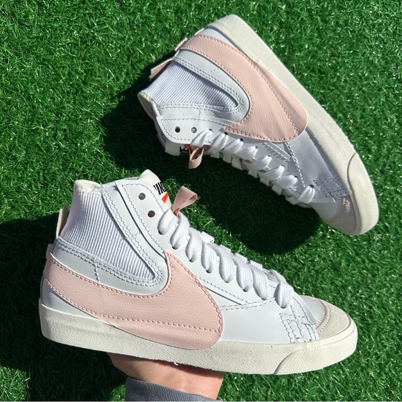 Nike Blazer Mid ‘77 Jumbo White / Atmosphere - Pink Oxford - Picture 2 of 13
